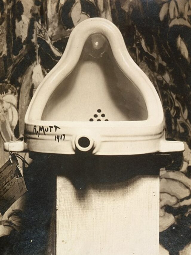 cropped-459px-Marcel_Duchamp_1917_Fountain_photograph_by_Alfred_Stieglitz.jpg