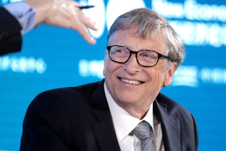 Bill Gates’ open dislike for NFTs, the Smithsonian to return Nigerian artifacts, and more art news