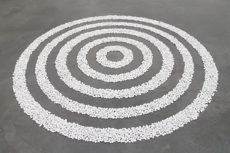 Revolutionising the art of \’natural\’ sculptures: Sir Richard Long