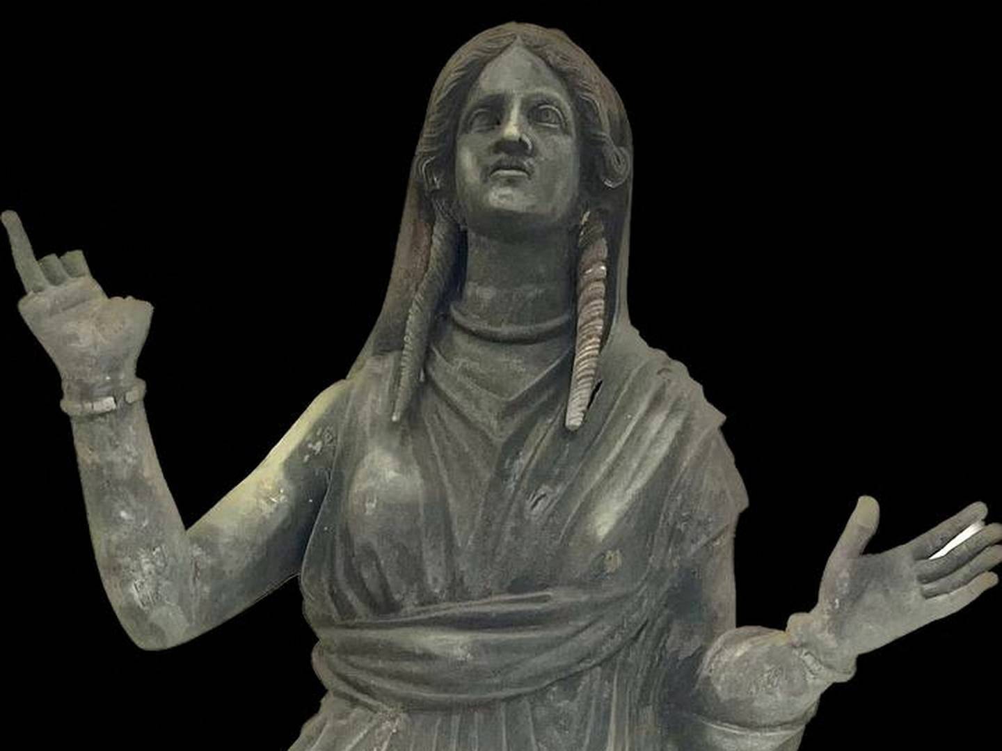 Archaeologists find \'exceptional\' bronze statues in Italian thermal