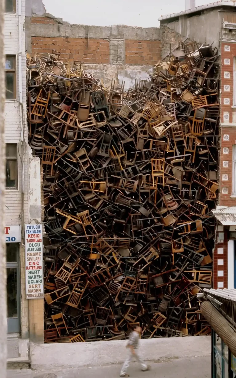 The Materiality of Mourning in the works of Doris Salcedo