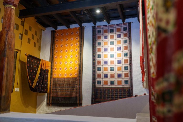 Woven Narratives: Showcasing India’s Handloom Heritage at “Woven Narratives” Exhibition in Hampi