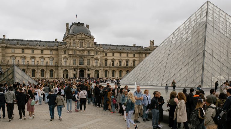 Louvre Museum Evacuated Following Bomb Threats Amidst High Security Alert