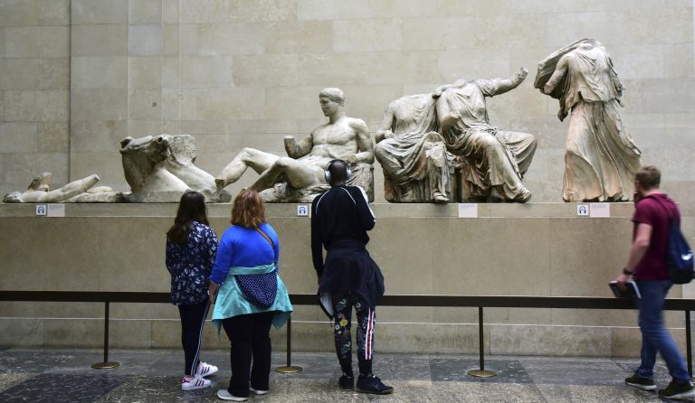 A New Study on the Parthenon Marbles Unveils Hidden Colours and Complex Patterns