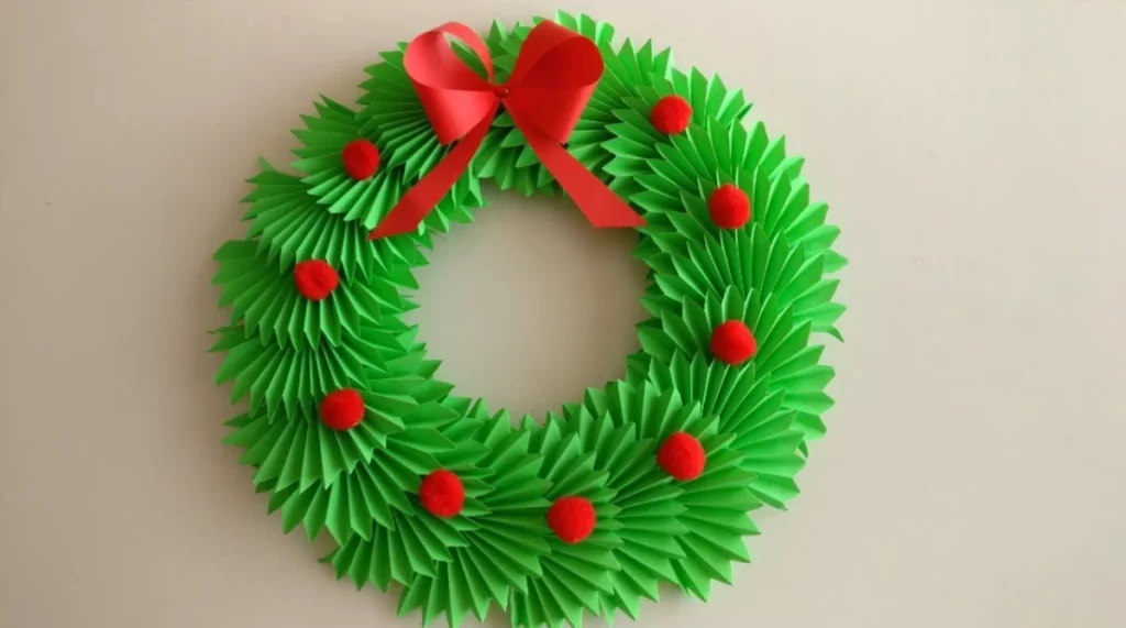 Accordian Christmas Wreath 