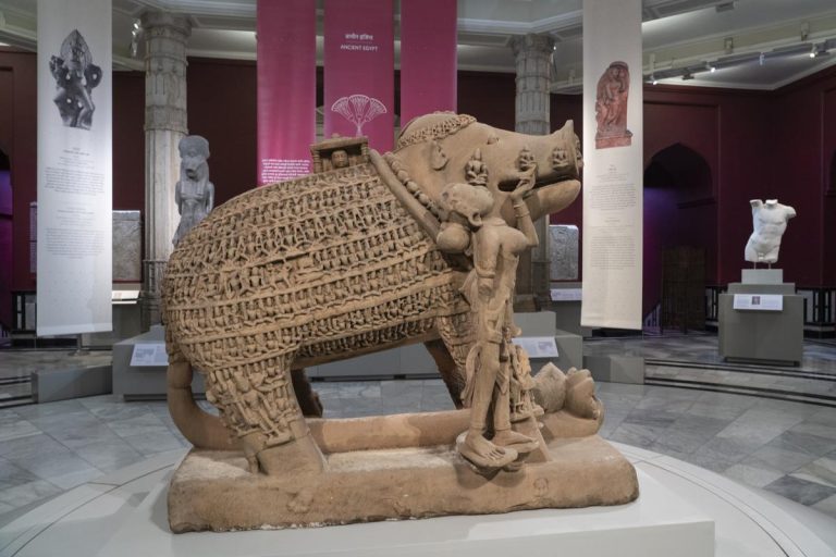 Epochs in Harmony: Exploring Ancient Sculptures from India, Egypt, Assyria, Greece, and Rome at Mumbai’s CSMVS