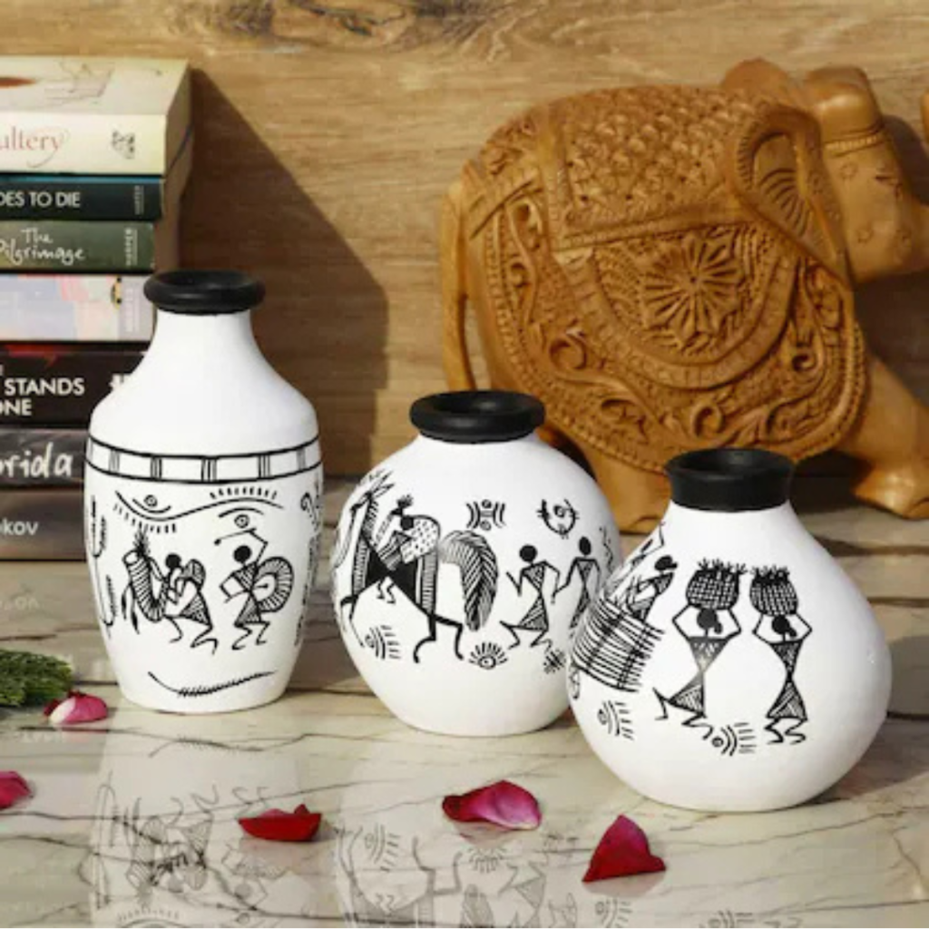 Warli art is practiced on clay pots and sold online