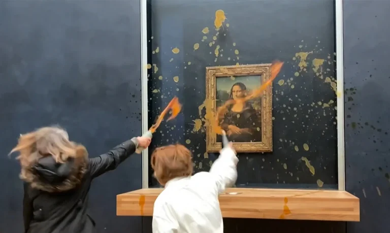 Mona Lisa Under Attack: Riposte Alimentaire Activists Throw Soup at Mona Lisa, Sparking Louvre Evacuation