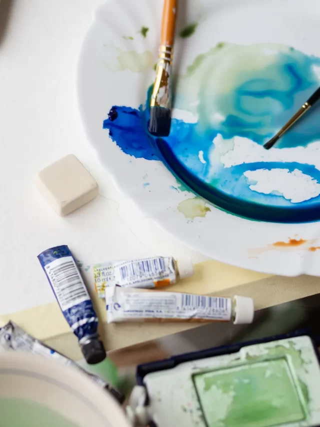 Learn About Watercolor Paint Tubes