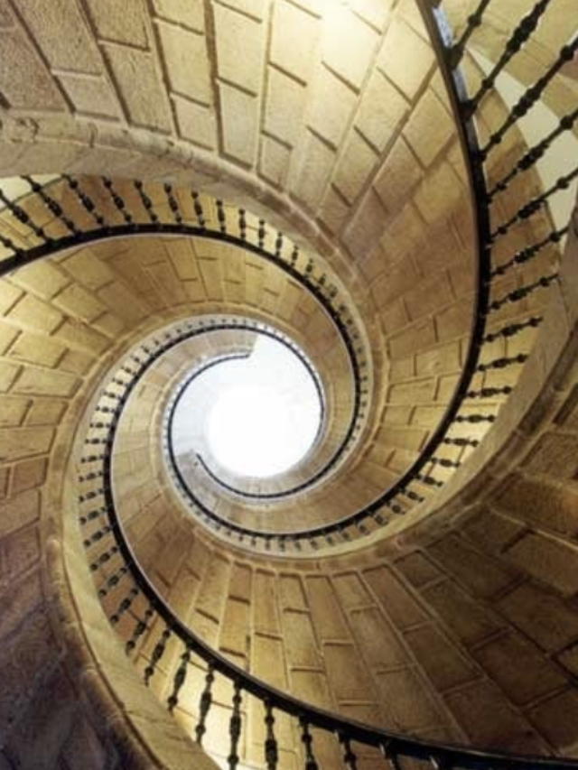 10 Iconic Staircases Around the Globe