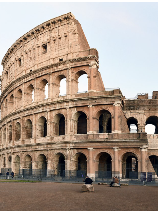 10 Most Famous Buildings in the World