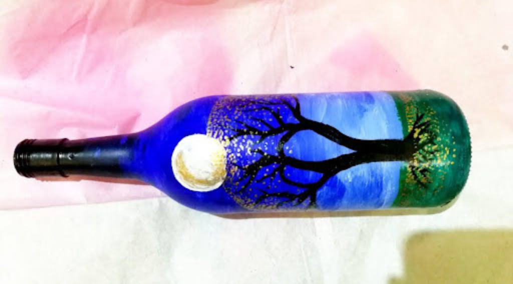 Painting a bottle with acrylic paint