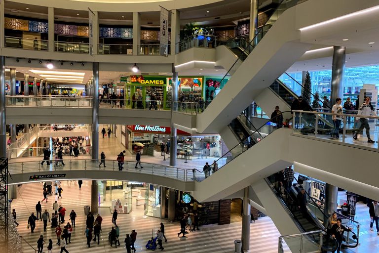 Discover America’s Premier Shopping Destinations: Top 10 Must-Visit Malls