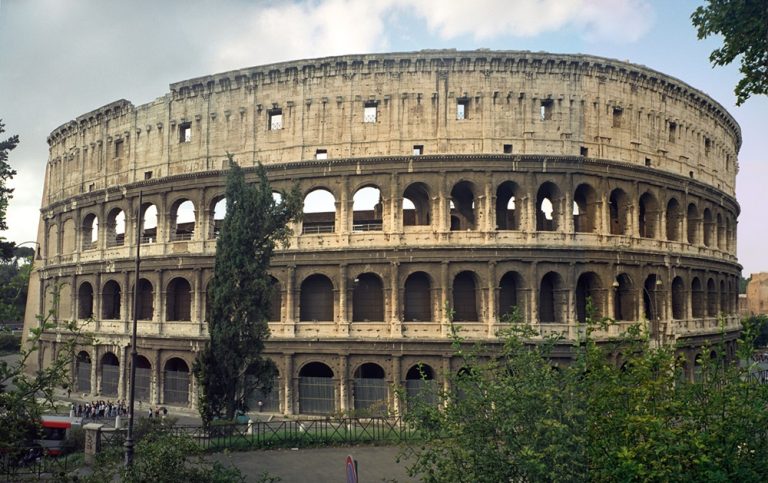 Columns and Concrete: Story of Ancient Roman Architecture