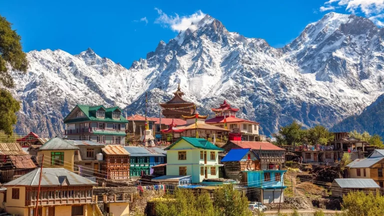 Discovering the Splendors of Himachal Pradesh: A Traveler’s Guide