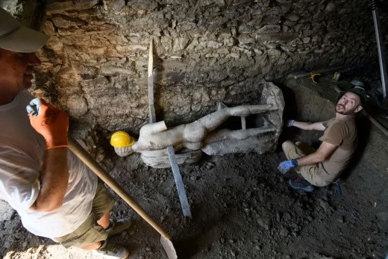 Ancient Marble Statue of Greek God Hermes Unearthed in Bulgarian Village’s Roman Sewer