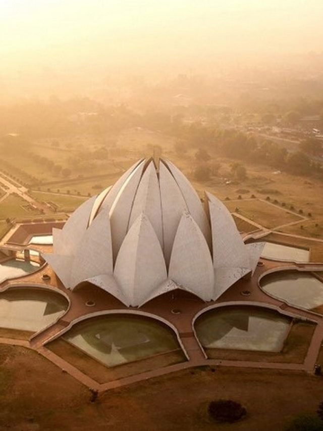 Architectural Features of Lotus Temple