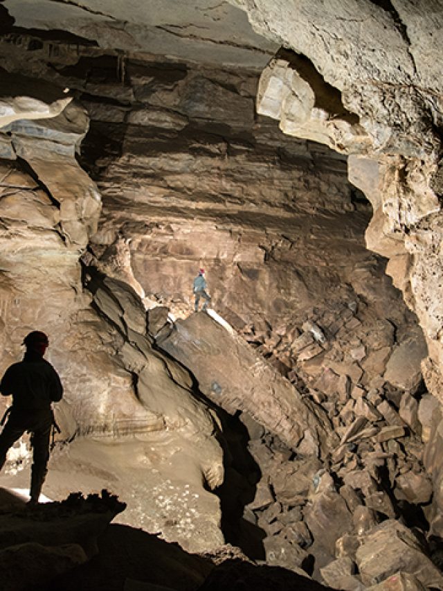 Exploring the Largest Caves in the USA: A Natural Wonder Underground