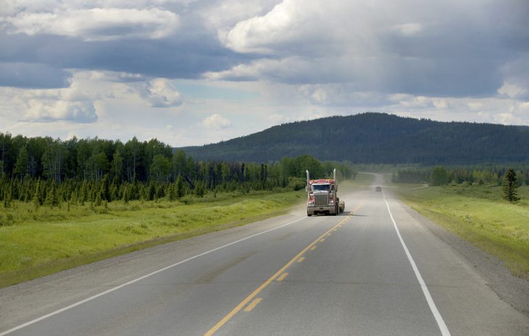 The Longest Highways in the US: A Journey Across America’s Vast Road Network