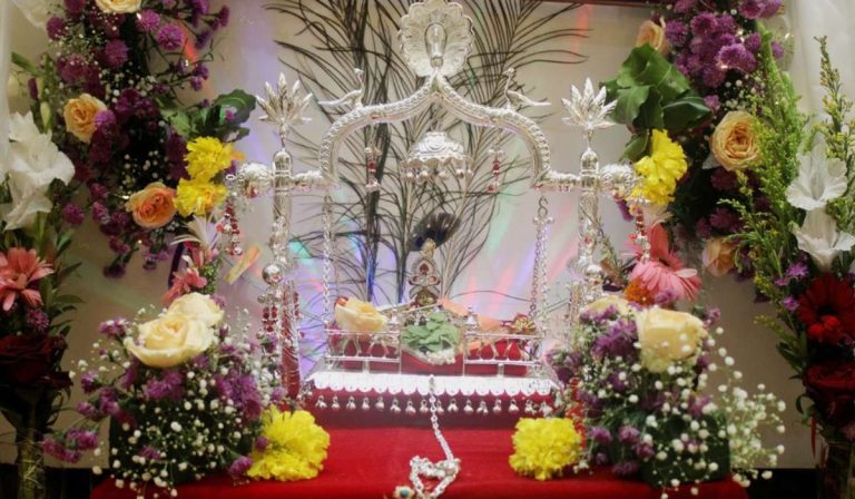 Feeling Festive? Try these Janmashtami Decoration Ideas