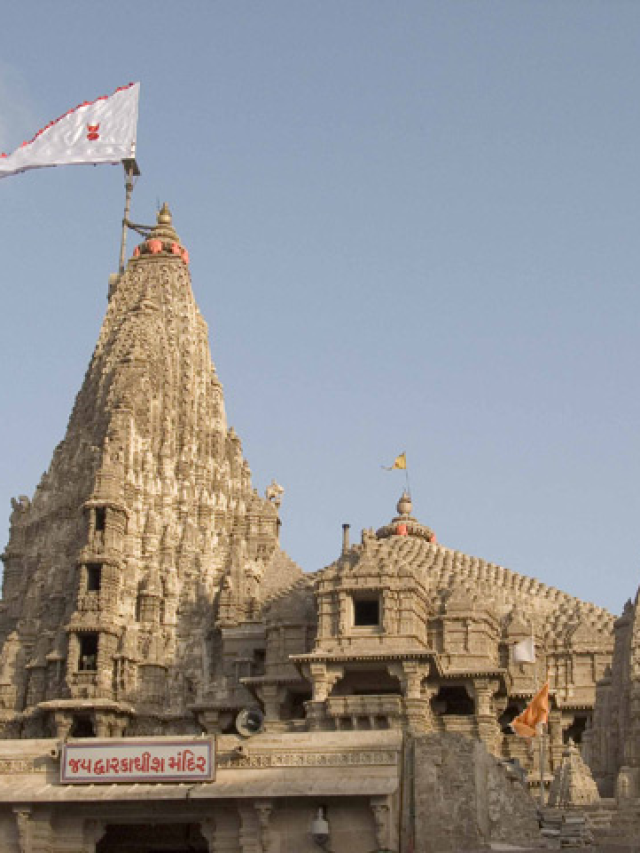 10 Must-Visit Lord Krishna Temples in India for Gokulashtami, Dahi Handi!