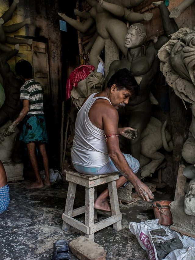 Durga Puja Idol Making